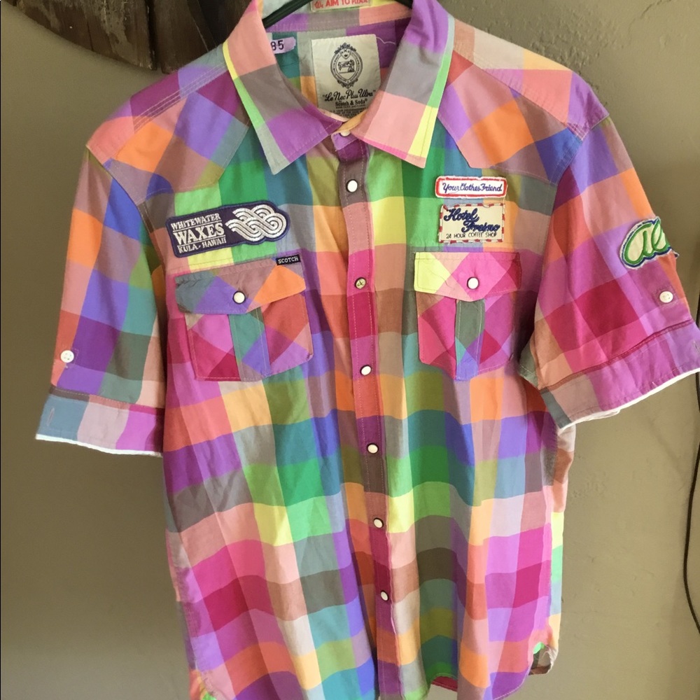 Scotch and Soda short-sleeve casual shirt. Size XL. Gently worn.
